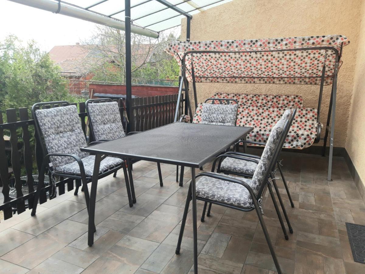 Arany Apartman Zsory Mezőkövesd Exterior foto