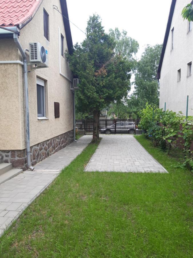 Villa Arany Apartman Zsory Mezőkövesd Exterior foto