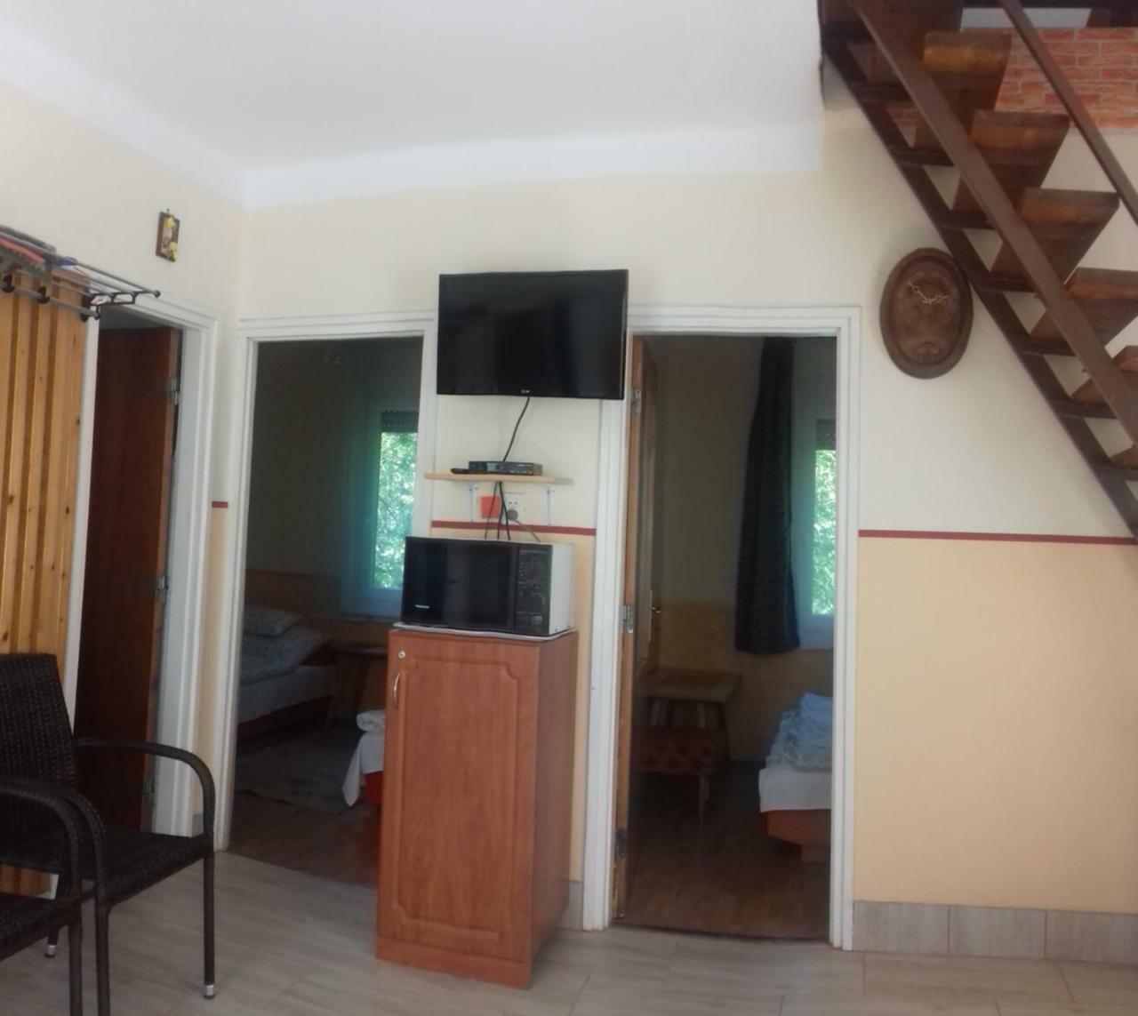 Arany Apartman Zsory Mezőkövesd Exterior foto